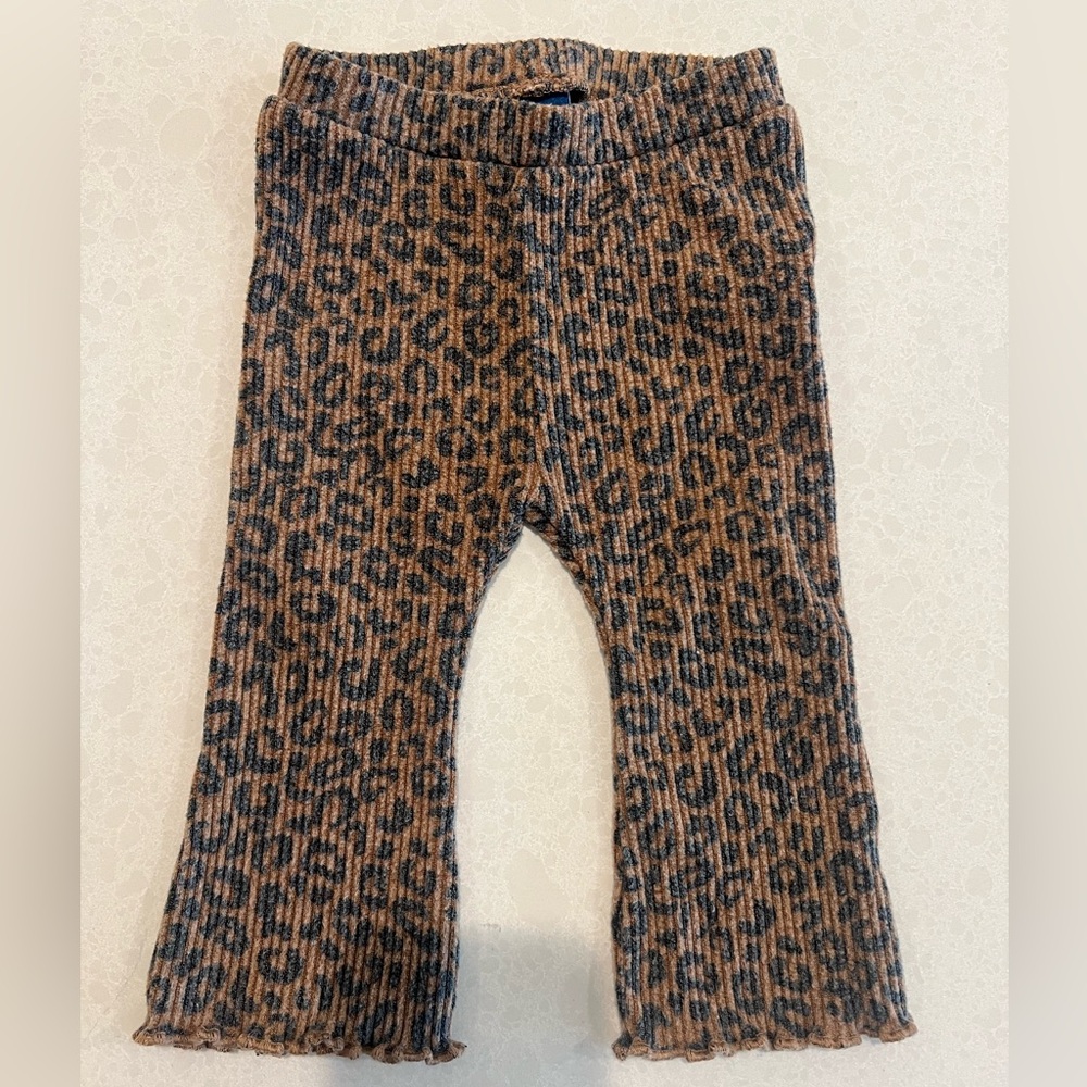 Kids Leopard Set - Picture 3 of 4